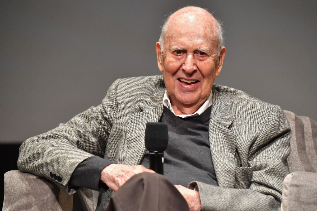 The world reacts to Carl Reiner's death