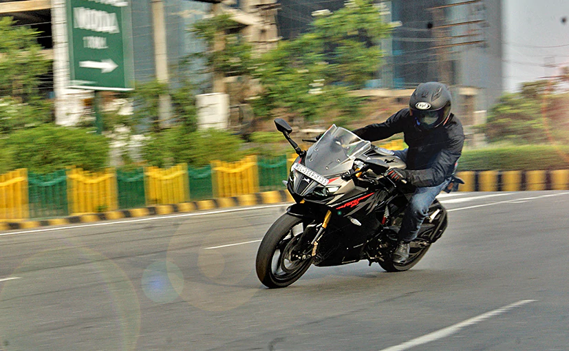 The TVS Apache RR 310 gets a comprehensive update with riding modes, new full-colour TFT screen and more!