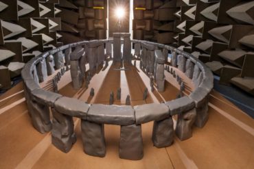 The amazing acoustics of Stonehenge / Boing Boing