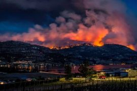Thousands on evac alert due to 1,000-hectare wildfire south of Penticton - Penticton News