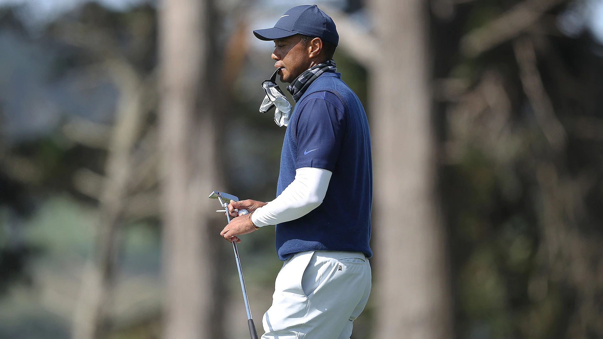 Tiger Woods won't blame his new putter for his poor performance on the greens