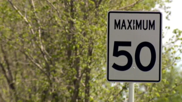 Calgary council committee approves lower speed limit proposal