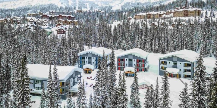 Big White Ski Resort calls on police to ramp up COVID-19 enforcement after community spread