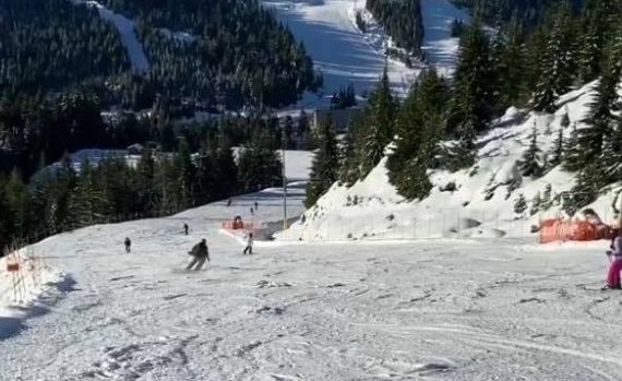 People turned away at packed North Shore ski hills; new parking fees introduced