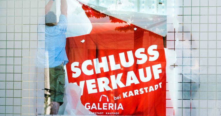 Galeria Karstadt Kaufhof has done nothing for a very long time.  Is over