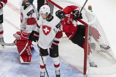 Swiss suffered a terrible defeat against Canada - Ice Hockey - Game