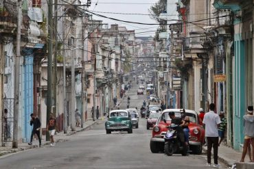Cuba continues to open economy for privatization