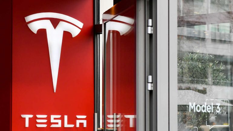 Tesla stores worldwide: here you can test popular electric cars
