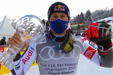Alexis Pinturult wins giant slalom, giant slalom crystal and overall World Cup from Lenzerheide