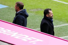 FC Bayern: Trainer Hans-Dieter Flick (li.) und Sportvorstand Hasan Salihamidzic (re.)