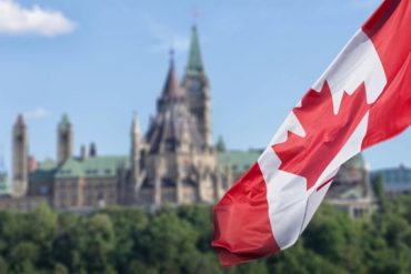 Canada imposes new sanctions on Russia