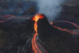 Fagradalsufjal volcano in Iceland: Hiker fell into rift?