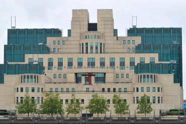New role for Secret Service: British MI6 targets climate sinners