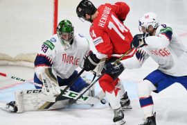 Canada fights for their first success in the fourth game
