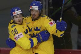 Canada and Sweden defend themselves against Aus