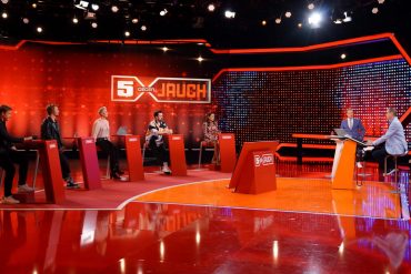 "5 Against Jauch": Sonja Zitlow and Jana Ina Zarela Tampon With Discussion - TV