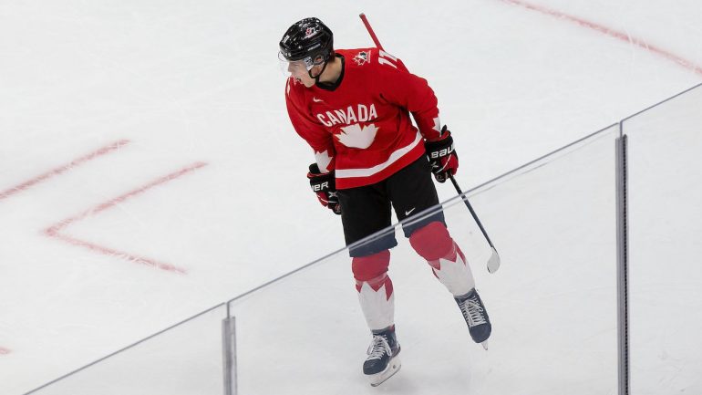 Ice Hockey World Cup: Canada Fights Strong Kazakhs - Winter Games - Ice Hockey