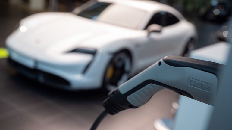 Can be used in 911: Varta will supply batteries for Porsche