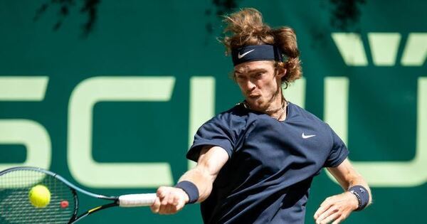 Rublev and Humbert fight for tennis title in Halle - Sport
