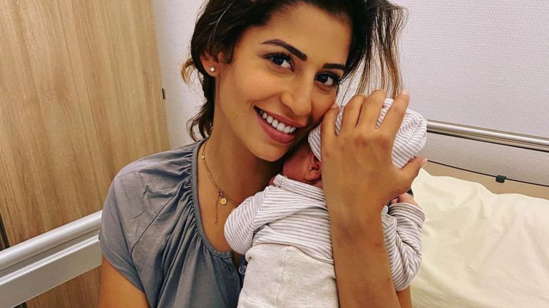 New mom Eva Beneteau shares first photo with baby George