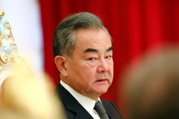 Afghanistan: Chinese Foreign Minister talks to Taliban