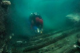 In a sunken city in Egypt: 2000-year-old part of a warship discovered