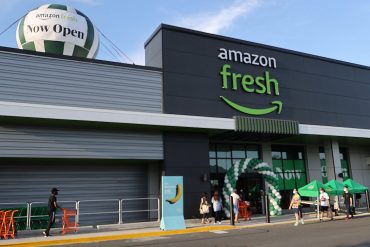 Amazon now wants to build a department store