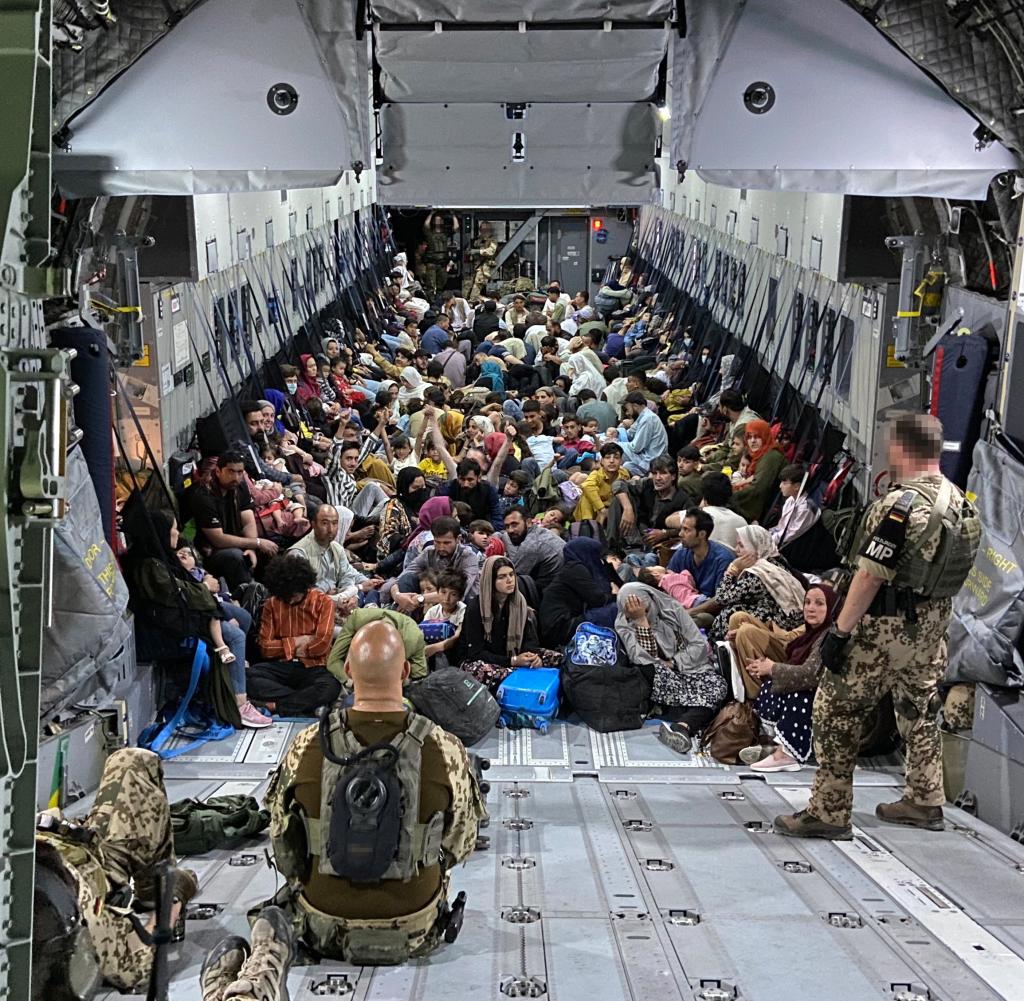 Bundeswehr evacuation plane from Kabul arrives at Ashkent base in Uzbekistan