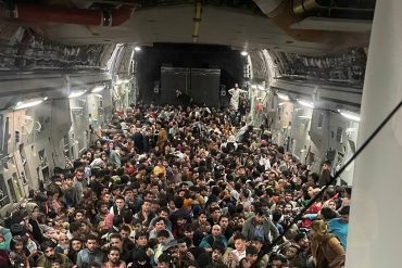 Overloaded evacuation flight: 640 Afghans enter US planes