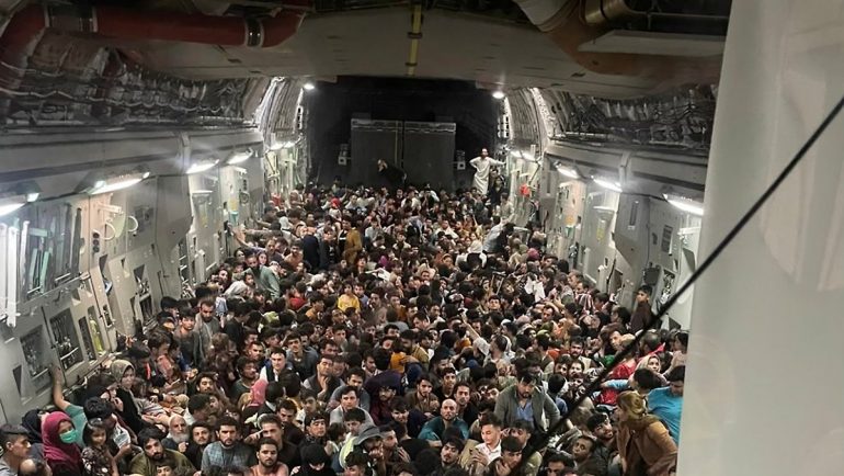 Overloaded evacuation flight: 640 Afghans enter US planes