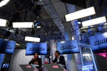 Russian TV broadcaster: TV Doschd fears for its existence