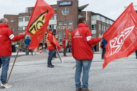 Protest against conversion plans: Alert strike on Airbus |  NDR.de - News
