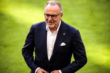 Der frühere Bayern-Boss Karl-Heinz Rummenigge hofft auf einen anderen Ablauf im Fußball-Kalender.
