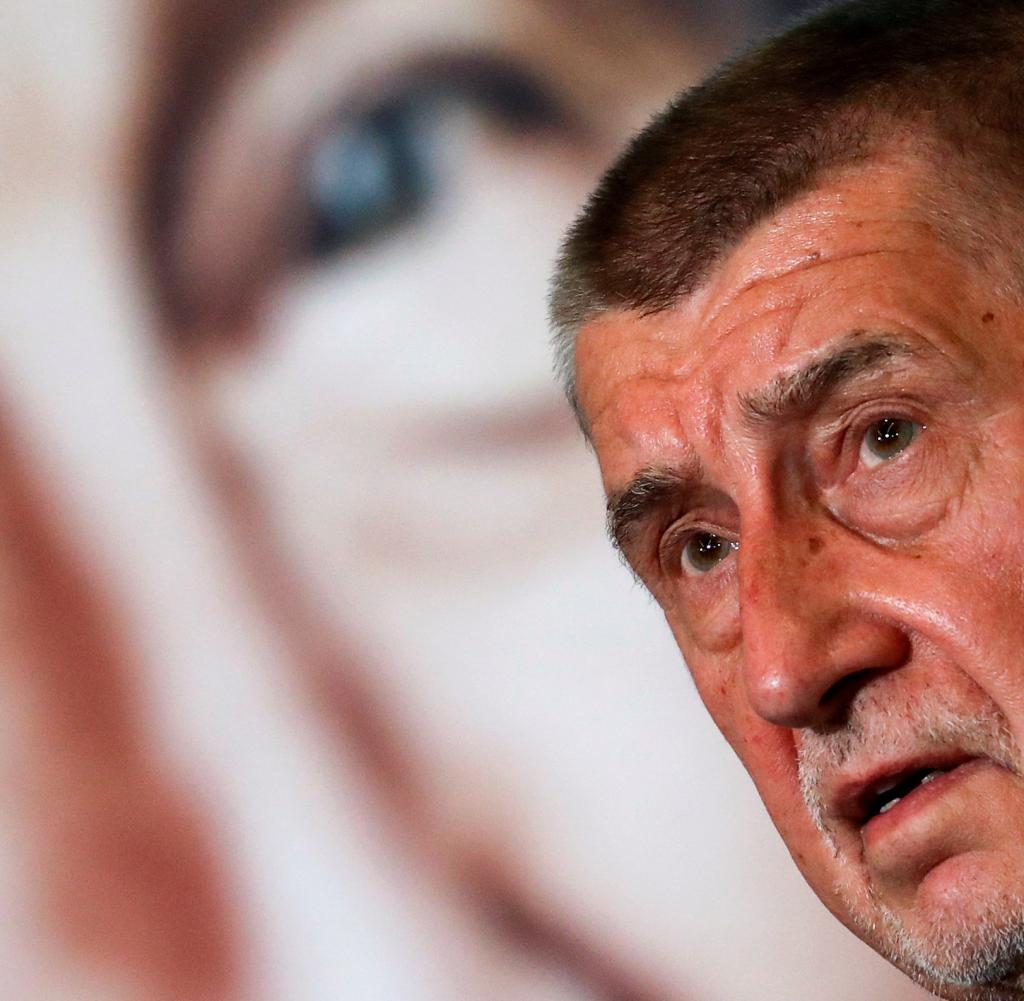 Lady Babis at the press conference on election evening