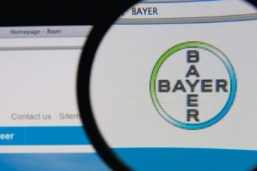 Glyphosat-Rechtskonflikte: Bayer-Aktie im Plus: Bayer gewinnt erstmals Glyphosat-Prozess - Supreme Court aber wichtiger