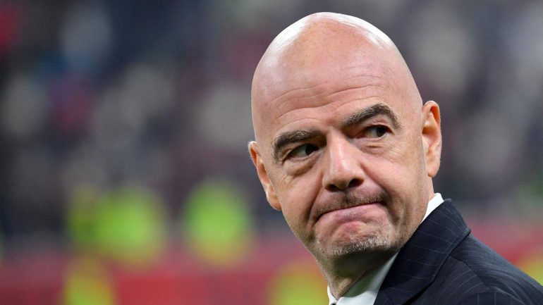 World Cup protests every two years - Infantino under pressure - World Cup 2022 - Football