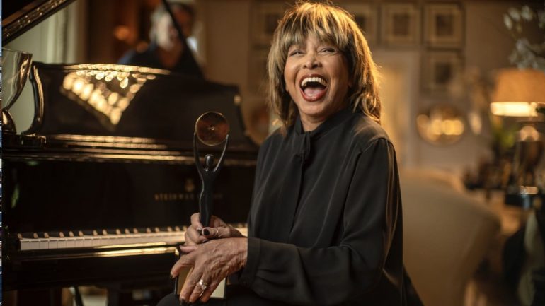 Pop Icon Pulls Up To BGH: Tina Turner Is Double Suing Him  regional
