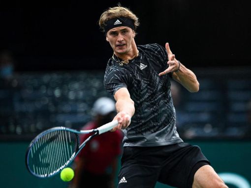 Alexander Zverev reached the second round in Paris.  Photo: Christophe Archambault/AFP/DPA Photo: DPA