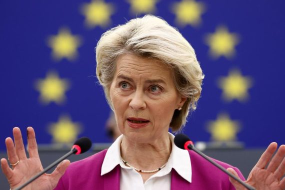 EU commission plans to blacklist smugglers