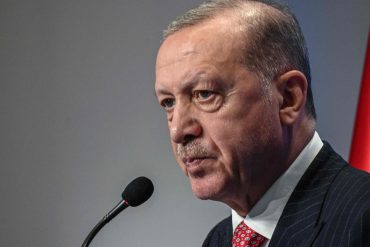 Erdogan sends Turkish lira to record low - Foreign Policy