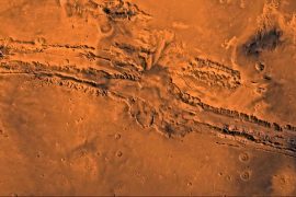 Mars: The Surprising Discovery Under the Red Planet's "Grand Canyon"