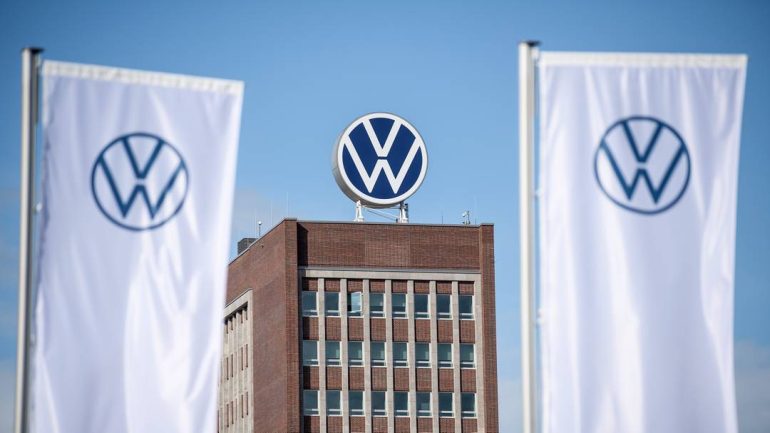 VW wants to open partial retirement for people born in 1965