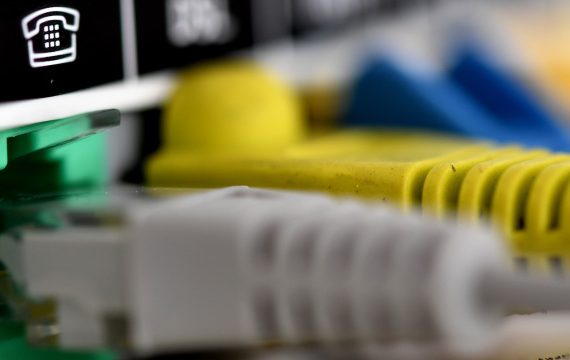 Millions of routers affected: Critical vulnerability threatens user devices
