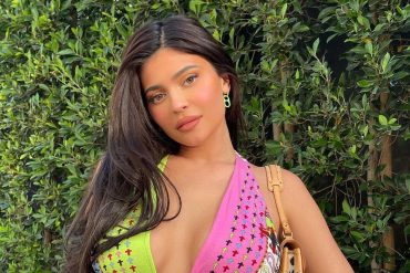 Kylie Jenner appeared for the first time after the birth of her son