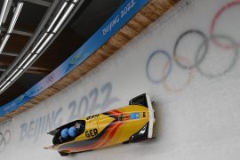 Olympic decisions live today: men's four-man bobsleigh and women's cross-country skiing on TV and stream