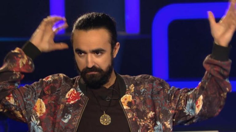 "Who Wants to Be a Millionaire?": Kem Arslan Gives Angela Merkel Hip-Hop Tuition