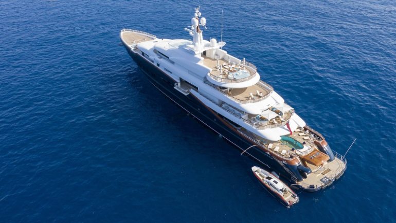 Escaping Russia's sanctions?: Five elite yachts spotted in one place