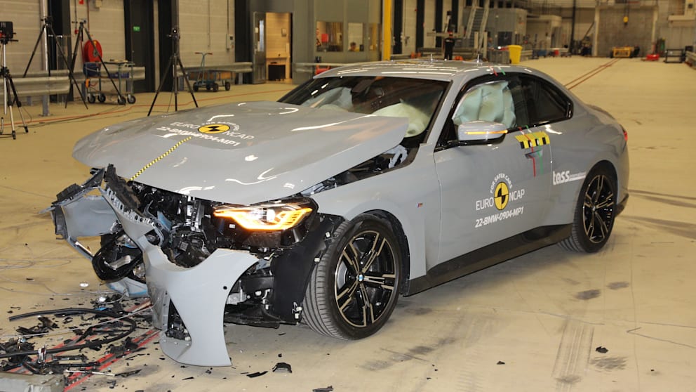 The BMW 2 Series Coupe was only able to win four stars in the Euro NCAP test.