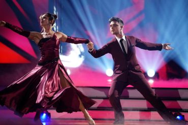 "Let's Dance" Professionals Wanted to Cancel the Show - "It Just Hurt"