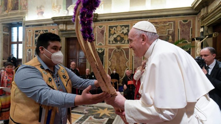 Canada: Trudeau welcomes Pope's apology appeal
